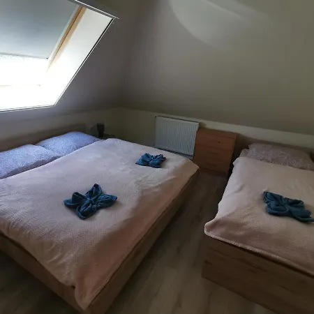 Sokristaly Vendeghaz 3* Demjén