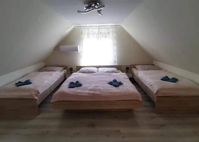 Konukevi Sokristaly Vendeghaz